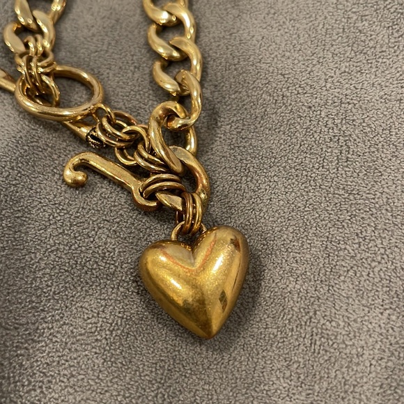 Juicy Couture Gold Toggle Bracelet - Picture 4 of 5